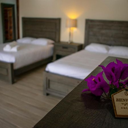 Entrevalle Hotel Boutique Valle de Guadalupe Rum bild
