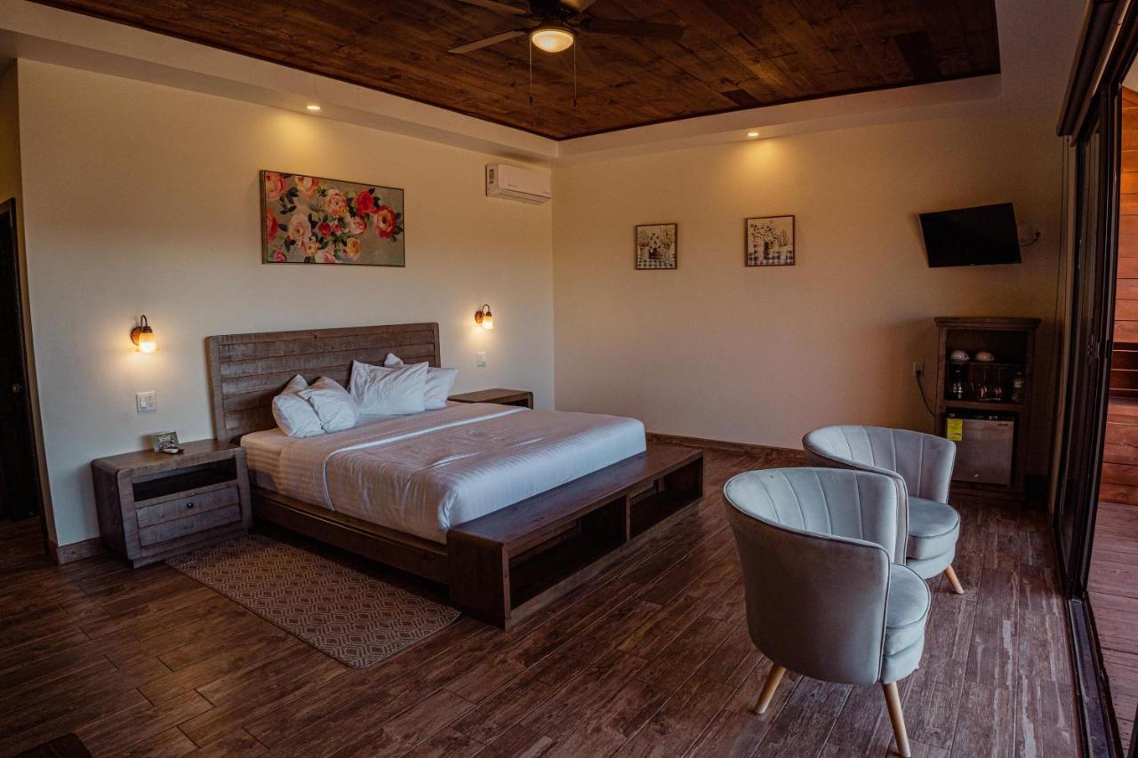 Entrevalle Hotel Boutique Valle de Guadalupe Exteriör bild