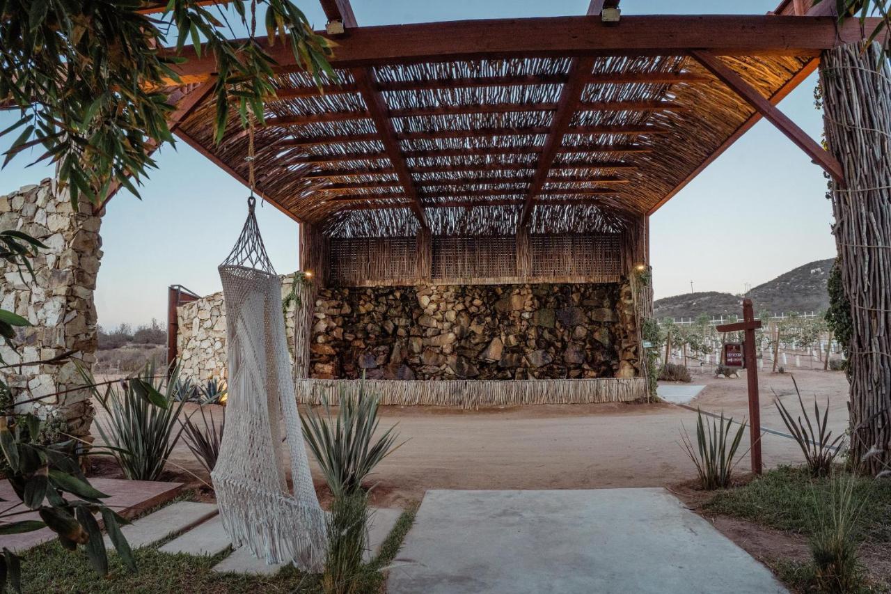 Entrevalle Hotel Boutique Valle de Guadalupe Exteriör bild